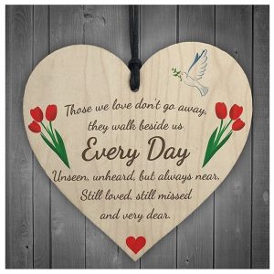 Those We Love Don't Go Away Memorial Heart Ornament Gift For Family Friend Birthday Gift Home Decorations Ornament Pendant Christmas Tree Decor Printnd